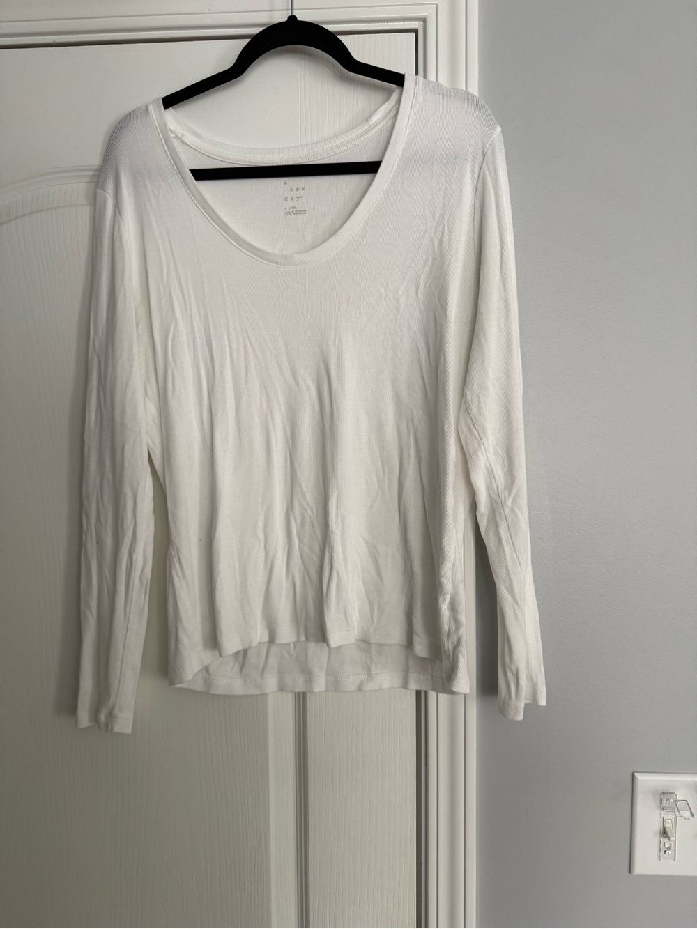 A New Day White Long-Sleeve Scoop Neck Top